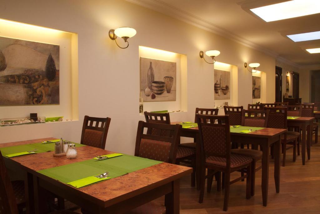 Kobza Haus Old Town Bed & Breakfast Gdansk Bagian luar foto