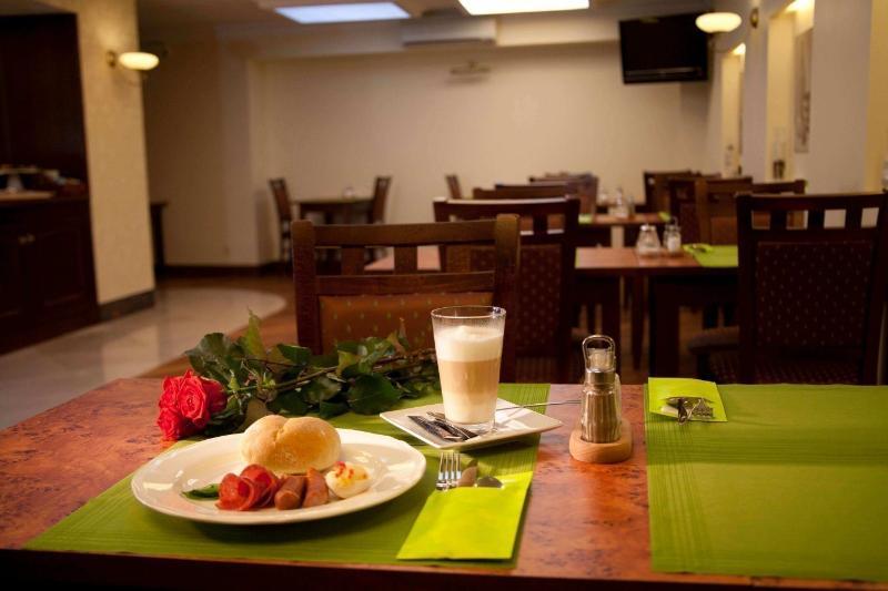 Kobza Haus Old Town Bed & Breakfast Gdansk Bagian luar foto